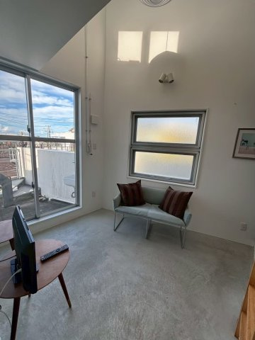 読谷村字瀬名波　収益物件のダイニング