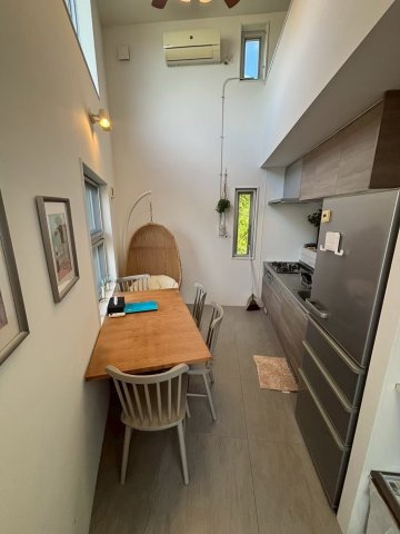 読谷村字瀬名波　収益物件のキッチン