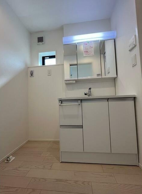 【独立洗面台】