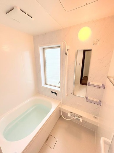 【浴室】 | 花見川区朝日ヶ丘３丁目　中古戸建て | システムバス新規交換