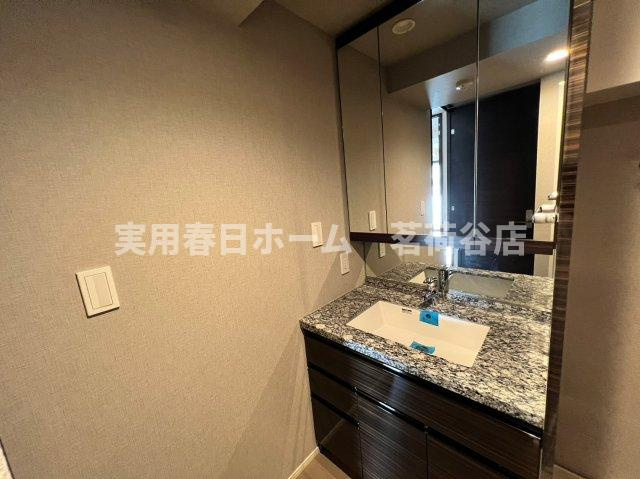 【独立洗面台】