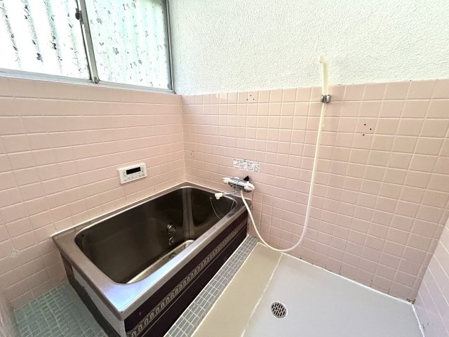 中古住宅　太郎丸北浦の浴室