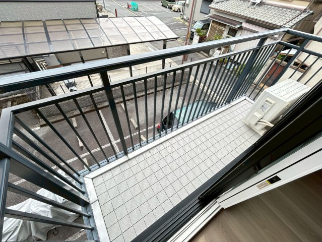 ラ・フォーレ紀寺のバルコニー