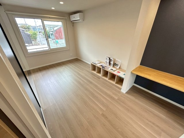 ラ・フォーレ紀寺の居間・リビング