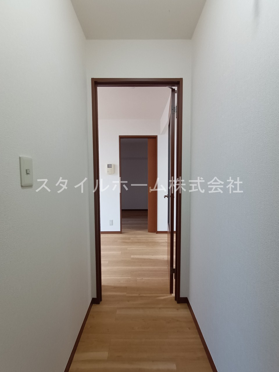 シンシア向山の玄関