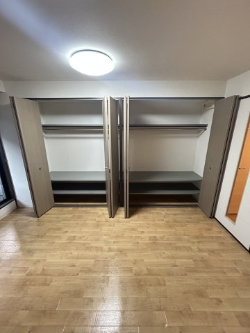 アメニティ北久宝寺の収納