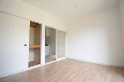 【洋室】 | セントラルコーポ