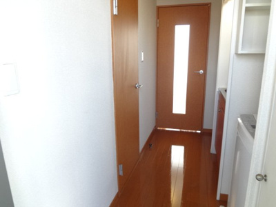 【玄関】 | レオパレスＭＯＭＯ