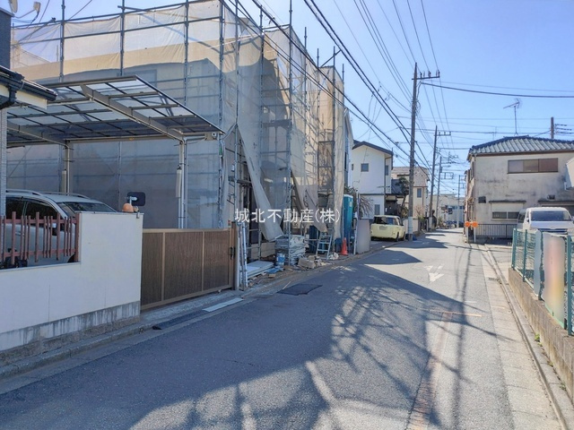 練馬区大泉学園町6丁目 限定1棟の前面道路含む現地写真