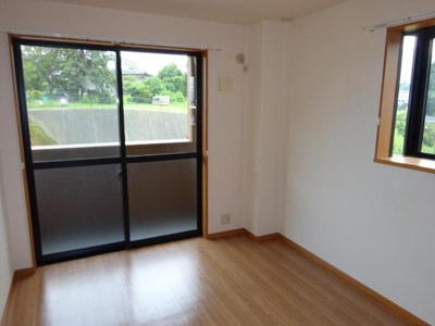 【内装】 | コンフォール・せいら | 室内