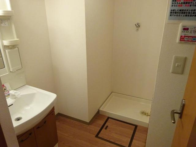 【洗面所】 | コンフォール・せいら | 洗面