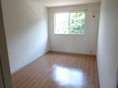 【内装】 | ウエルネス伊万里Ⅱ | 洋室