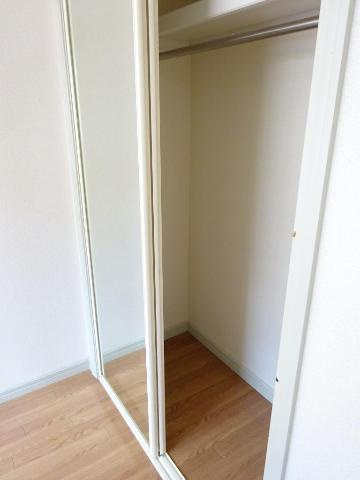 【収納】 | ウエルネス伊万里Ⅱ | クローゼット