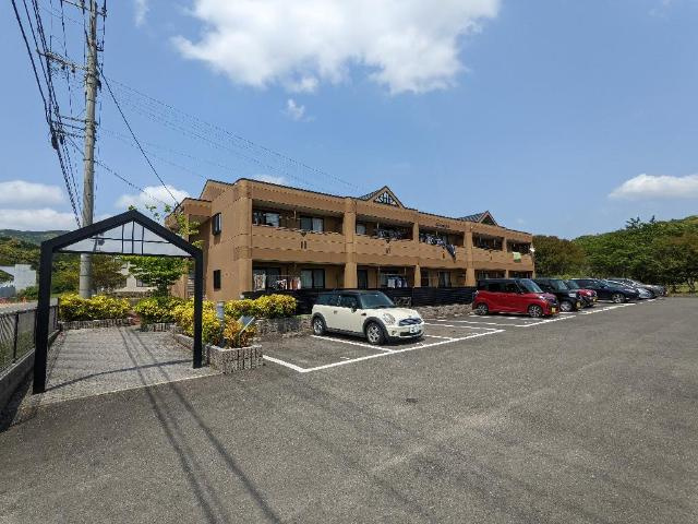 【外観】 | プリムロウズ | 外観写真（昼）