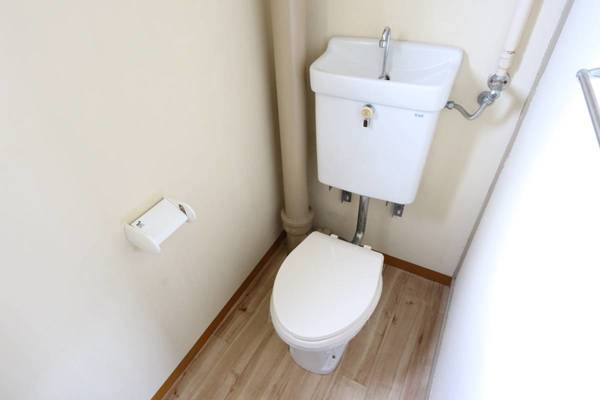 【トイレ】 | ビレッジハウス伊万里2号棟 | ビレッジハウスの同一物件・同一タイプの間取りの写真です