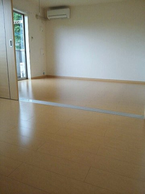 【居間・リビング】 | ガーデンハウス六仙寺