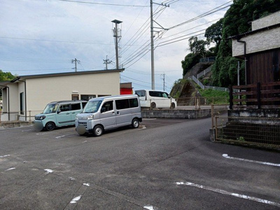 【駐車場】 | ローレルハウス