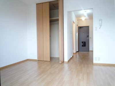 【居間・リビング】 | サンモール・ヤナセ | リビングです