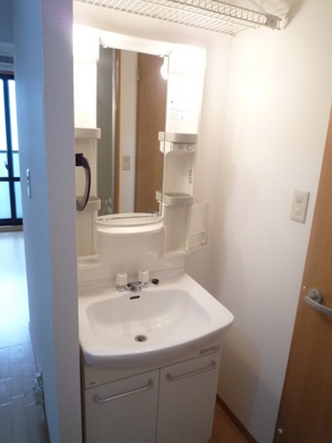 【洗面所】 | サンモール・ヤナセ | 忙しい朝には欠かせない洗面所です
