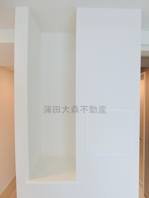 JP noie西蒲田の収納|リビングの壁面棚