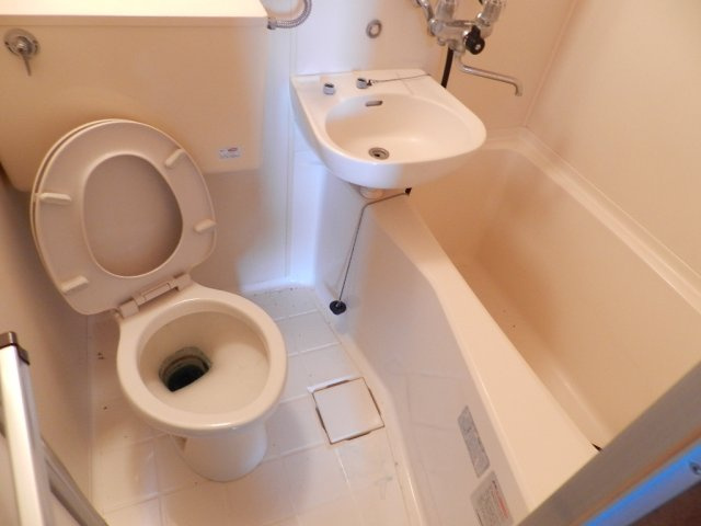 アバンセ20の浴室