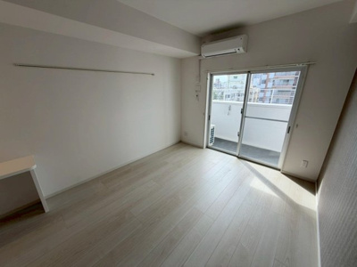 【洋室】 | コンダクトレジデンスＤＡＩＤＯＵ（ＬＣＳ） | コンダクトレジデンスＤＡＩＤＯＵ（ＬＣＳ）★那覇市大道エリア