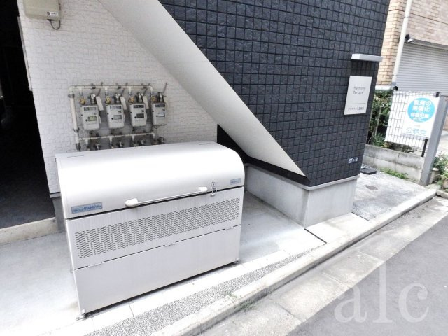リブフラット北新宿のロビー