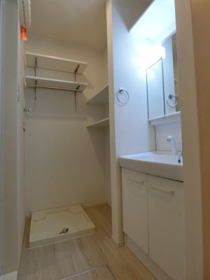 【洗面所】 | エレガンシア