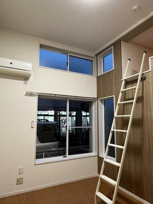 【居間・リビング】 | アポロ2号棟(アポロニゴウトウ)