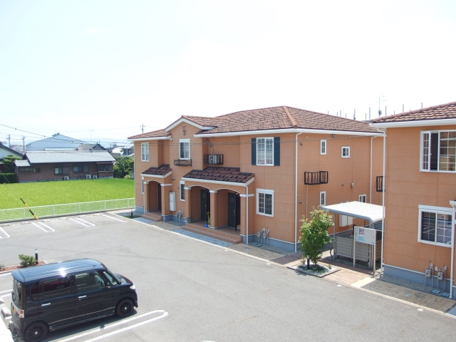 サン・ヴィラＡの駐車場