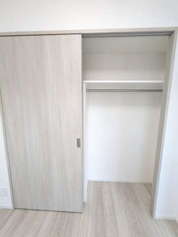 エスレジデンス浅草clarityの設備|3.8帖洋室のクローゼットです