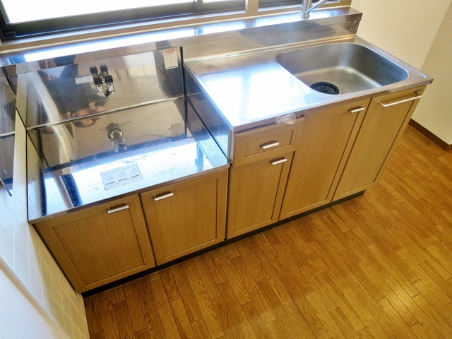 コスモクレールⅢのキッチン|ガスコンロ設置可能なキッチンです♪