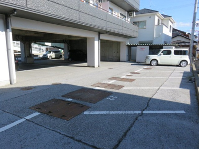 【駐車場】 | コスモスハイツ長浜