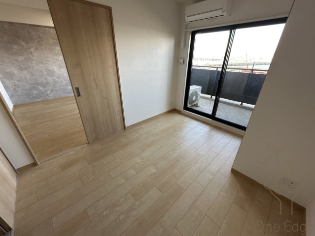 Alivis野田阪神の寝室