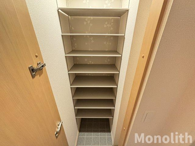 フローラルの収納