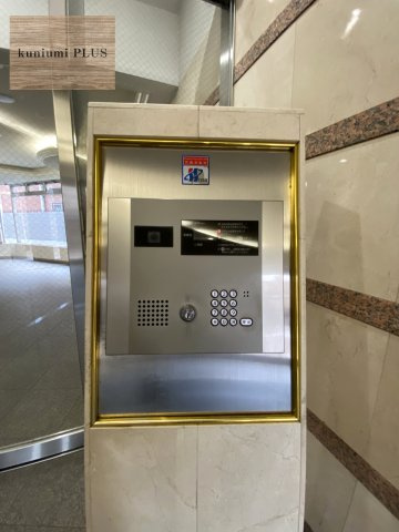 クレールメゾン今里ヴィサージュのエントランス