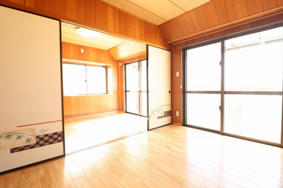 【洋室】 | 与那覇アパート