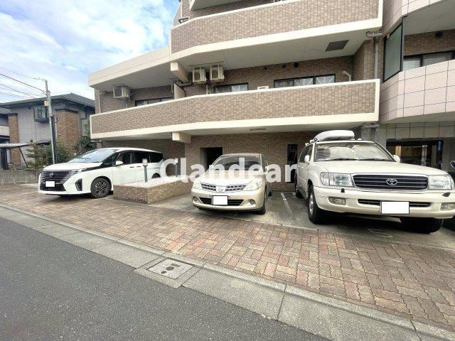 マイキャッスル五反野の駐車場|ドキドキの新生活も、安心してスタート。ぴったりの住まいを見つけませんか？クランディアが一緒に住まい選びをサポートします‼　まずは、お気軽にお問合せください　＃クランディア