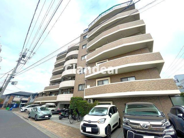 マイキャッスル五反野の外観|ドキドキの新生活も、安心してスタート。ぴったりの住まいを見つけませんか？クランディアが一緒に住まい選びをサポートします‼　まずは、お気軽にお問合せください　＃クランディア