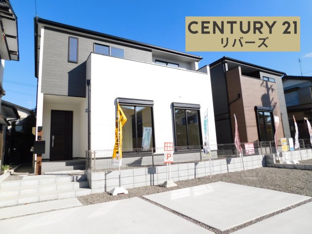 稲沢市田代２丁目の新築一戸建の外観|◇残り１棟◇　　5ＬＤＫ♪　いつでもご案内出来ます♪（お問合せ当日、平日、水曜、夜間でもＯＫ）　敷地５０坪超！　南向き、陽当たり良好！！　駐車並列４台ＯＫ！　南に庭付き♪　収納豊富なプラン！