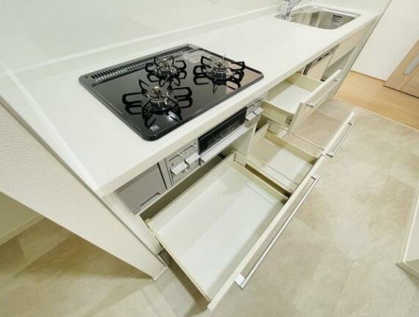 パーク・サンリヤン博多の森ＩＶ番館のキッチン