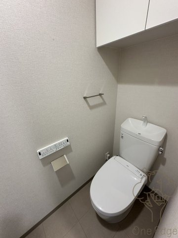 Alivis野田阪神のトイレ