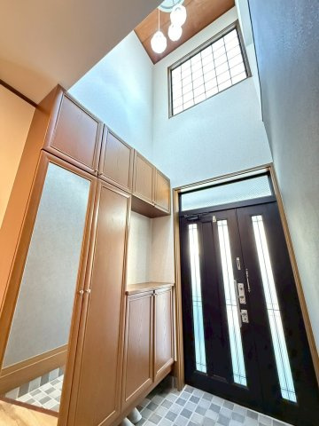 西ノ京南大炊御門町の玄関