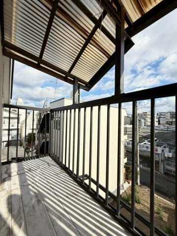 西ノ京南大炊御門町のバルコニー