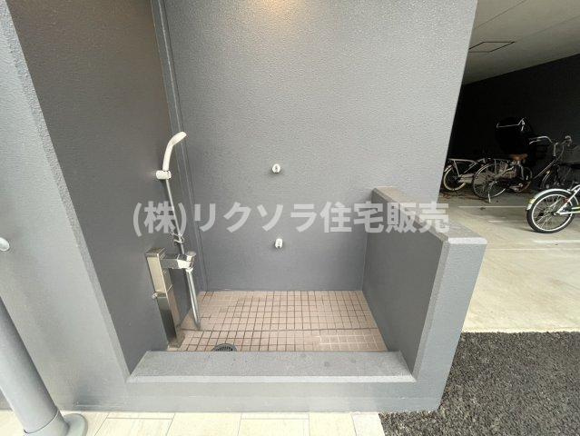 ヴェリテ大日ミライズのその他共用部分|共用洗い場
■物件内覧・資金計画相談・住宅ローン相談、リフォーム相談、お問合せ受付中■
※当日・翌日のご内覧、ご相談はお電話でのお問合せがスムーズです！