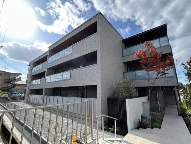 プラート　キアリノの外観