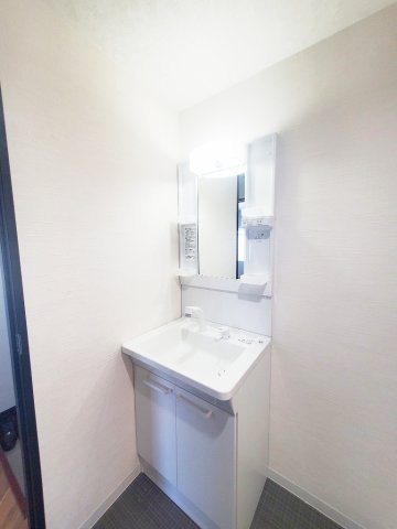 第一八木コーポの独立洗面台