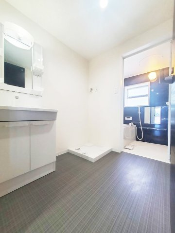 第一八木コーポの洗面所