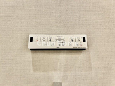 【内装】 | 日神パレステージ北千住 | 【ウォシュレット】清潔に使いたいお手洗いには最適な設備です。もちろんウォームレットも標準装備です。