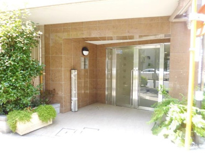 【エントランス】 | ロワジール三軒茶屋